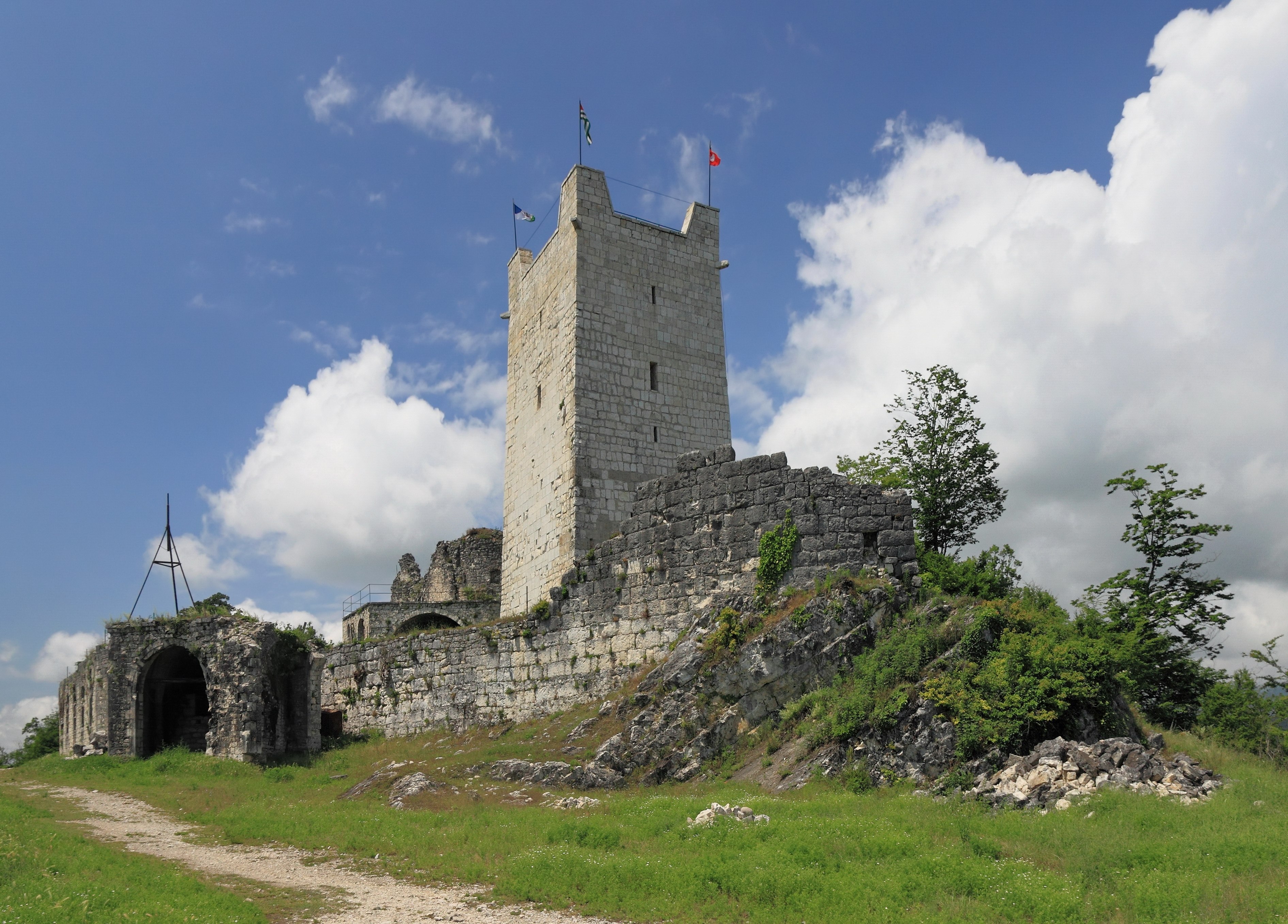 Castle now. Новый Афон крепость Анакопия. Новый Афон башня. Византийская Анакопийская крепость. Иверская гора.