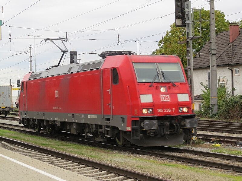 File:2017-10-05 (158) DBAG Class 185.2 at Bahnhof Enns.jpg