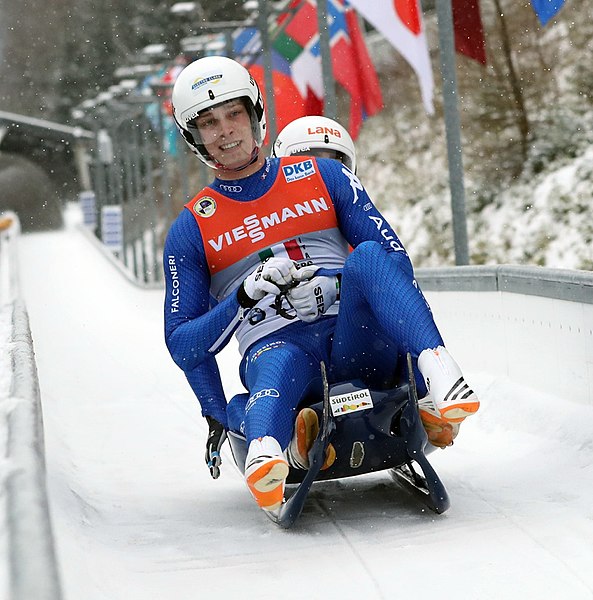 File:2018-02-03 Junior World Championships Luge Altenberg 2018 – Team by Sandro Halank–80.jpg