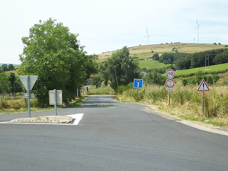 File:A75 J27 Montchamp 2019.JPG