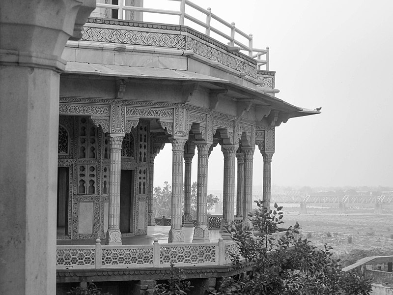 File:Agra-Red Fort, Agra, Uttar Pradesh bnw-57.jpg