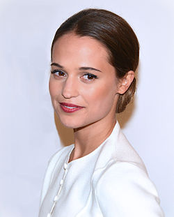 Alicia Vikander 2013-01-21 B.jpg