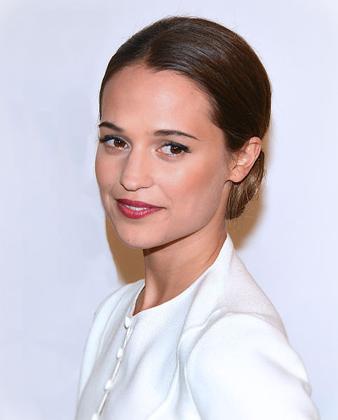 File:Alicia Vikander 2013-01-21 B.jpg