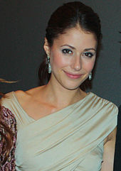 Amanda Crew portrayed Julie Christensen in Final Destination 3. AmandaCrewCropped.jpg