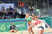 Deutsch: Beachhandball Europameisterschaften 2019 (Beach handball Euro); Tag 2: 3. Juli 2019 – Frauen, Vorrunde Gruppe D, Ukraine-Deutschland 2:0 (23:22, 32:24) English: Beach handball Euro; Day 2: 3 July 2019 – Women Preliminary Round Group D – Ukraine-Germany 2:0 (23:22, 32:24)