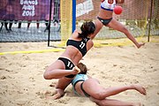 Deutsch: Beachhandball bei den Olympischen Jugendspielen 2018; Tag 5, 10. November 2018; Mädchen, Hauptrunde - Chinese Taipei (Taiwan)-Paraguay 2:0 English: Beach handball at the 2018 Summer Youth Olympics at 11 October 2018 – Girls Main Round – Chinese Taipei (Taiwan)-Paraguay 2:0