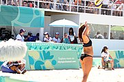 Deutsch: Beachvolleyball bei den Olympischen Jugendspielen 2018; Tag 9, 15. Oktober 2018; Mädchen, Viertelfinale: USA-Spanien 2–1 (21–19/17–21/15–9) English: Beach volleyball at the 2018 Summer Youth Olympics at 15 October 2018 – Girls Quarterfinals: USA-Spain 2–1 (21–19/17–21/15–9)