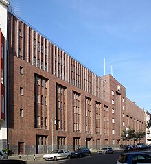 First location, former Reichspost telephone exchange on Winterfeldtstrasse Berlin, Schoeneberg, Winterfeldtstrasse 19-23, Fernmeldeamt 1.jpg