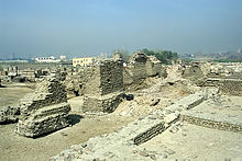 Excavated ruins of Fustat (2004 photo) CairoFustatHouses.jpg