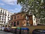 Casa Maria Assumpció Parellada i Santaló. Façana al carrer Madrazo.