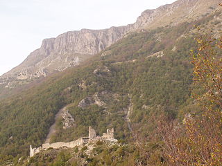 <span class="mw-page-title-main">Castel Manfrino</span> Middle Ages castle in Abruzzo, Italy