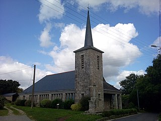 <span class="mw-page-title-main">Quéven</span> Commune in Brittany, France