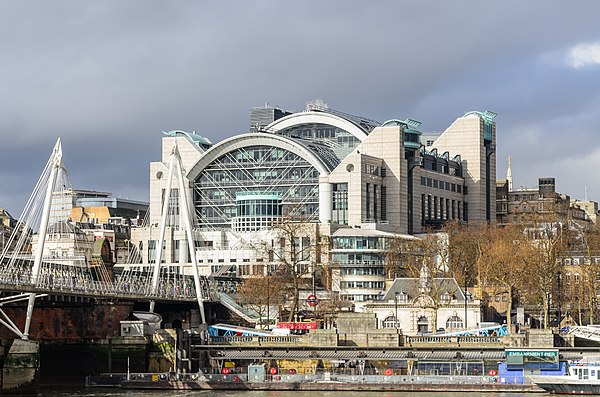 Embankment Place, the air-rights development over Charing Cross railway station (1990)