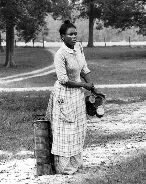 File:Cicely Tyson Autobiography of Miss Jane Pittman 1974.JPG