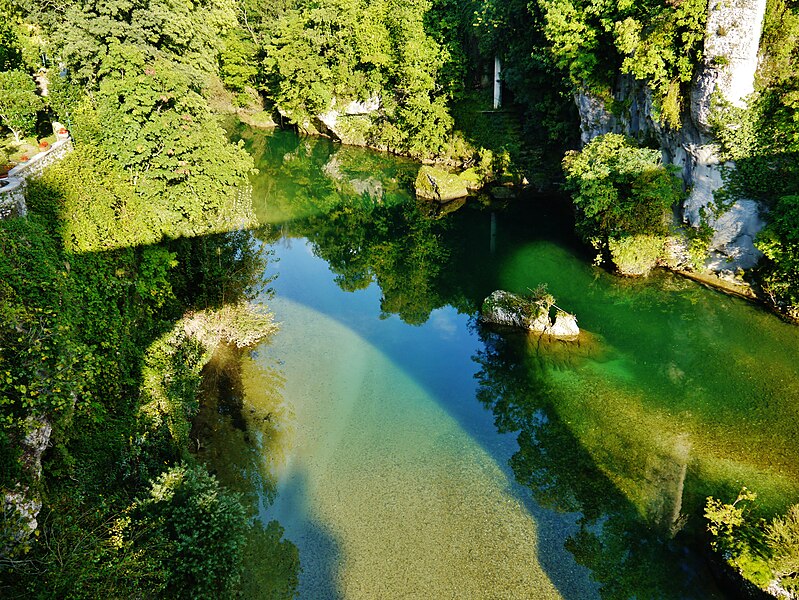 File:Cividale del Friuli Blick von der Teufelsbrücke auf den Natisone 3.JPG