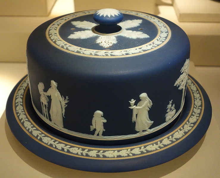 File:Covered Cheese Dish, Josiah Wedgwood and Sons, c. 1900, blue jasperware - Chazen Museum of Art - DSC01972.JPG