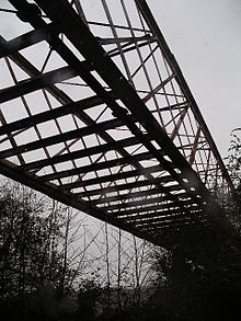 Disused Bridge over the River Liffey - geograph.org.uk - 13562.jpg