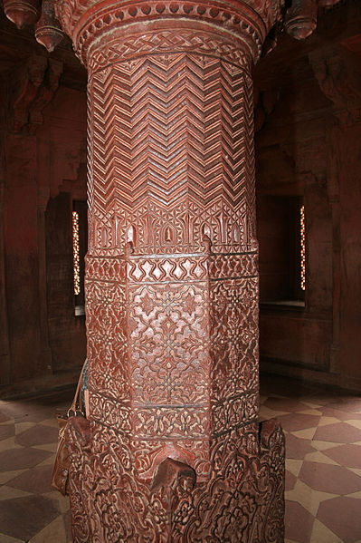 File:Diwan-i-Khas-3.jpg