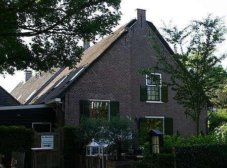 Dorpsstraat 5, Warmond