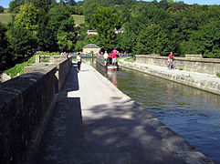 Puente canal