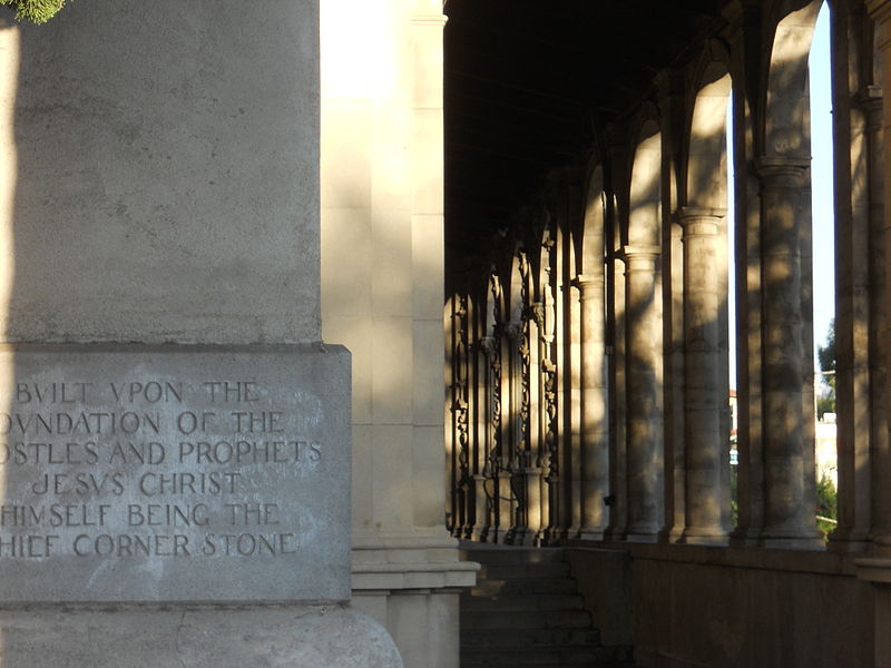 File:East side looking down hall, backside of the front arches.JPG