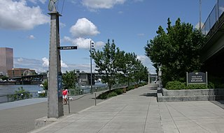 <span class="mw-page-title-main">Eastbank Esplanade</span> Pedestrian and bicycle path