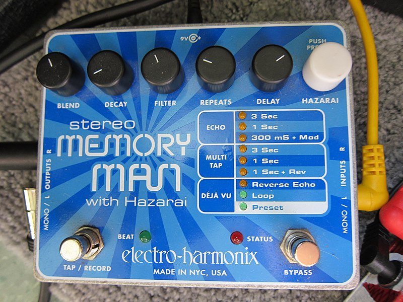 File:Electro-Harmonix Stereo Memory Man with Hazarai.jpg