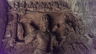 Elephanta Caves Gharapura 04.jpg