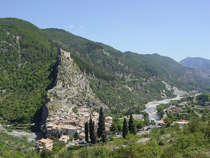 File:Entrevaux1.JPG