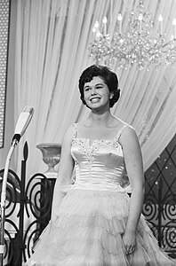 Eurovisie Songfestival 1962 te Luxemburg, voor Oostenrijk Eleonore Schwarz, Bestanddeelnr 913-6595.jpg