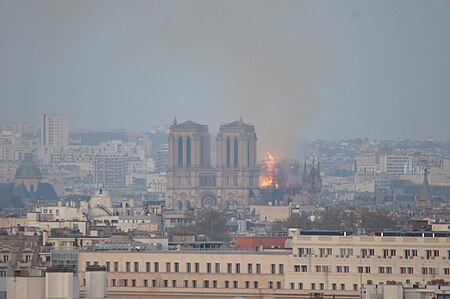 Tập_tin:Fire_at_Notre-Dame_de_Paris.jpg