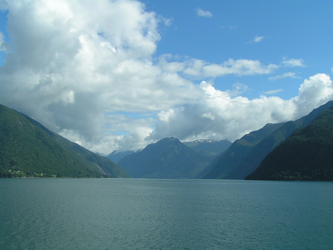 Fjærlandsfjorden