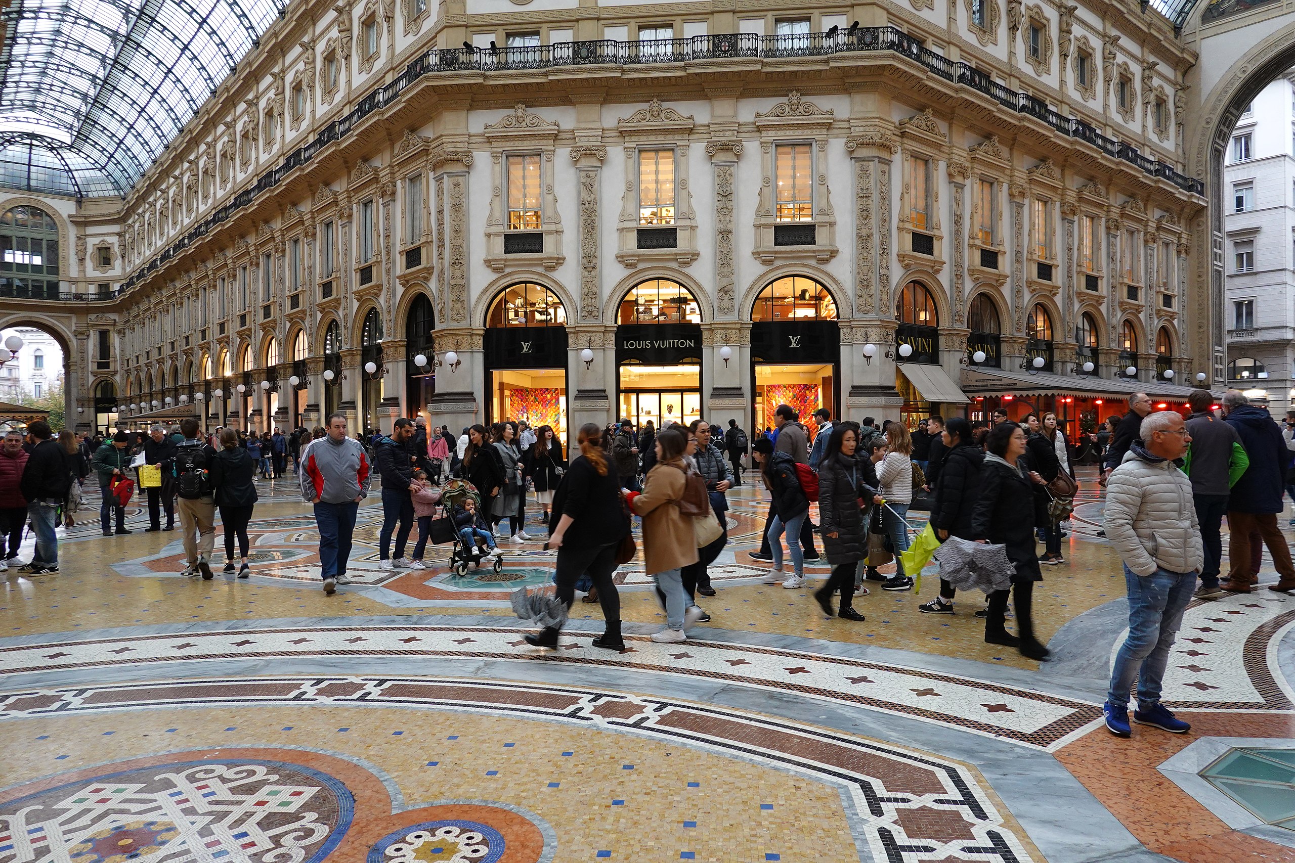 Louis Vuitton shop. Galleria Vittorio Emanuele II. Milan, Italy