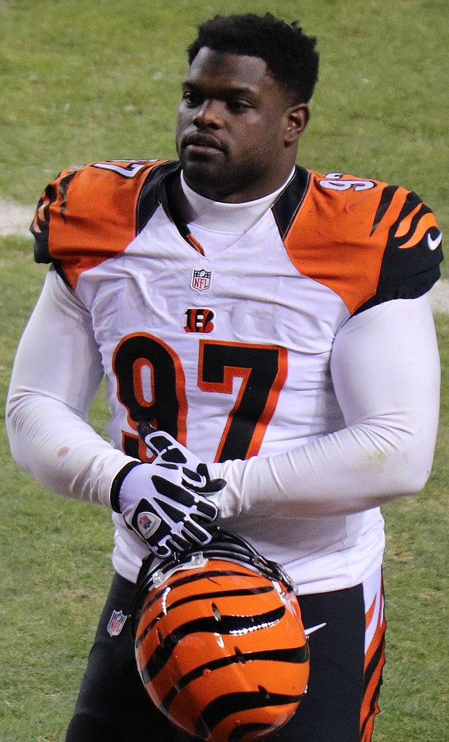 LOOK: Geno Atkins shares awesome jersey swap photo with former Dawgs