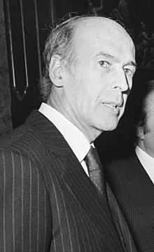 Giscard d'Estaing 928-9120 (cropped).jpg