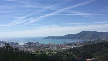 Paesaggio del golfo di La Spezia visto da località Isola