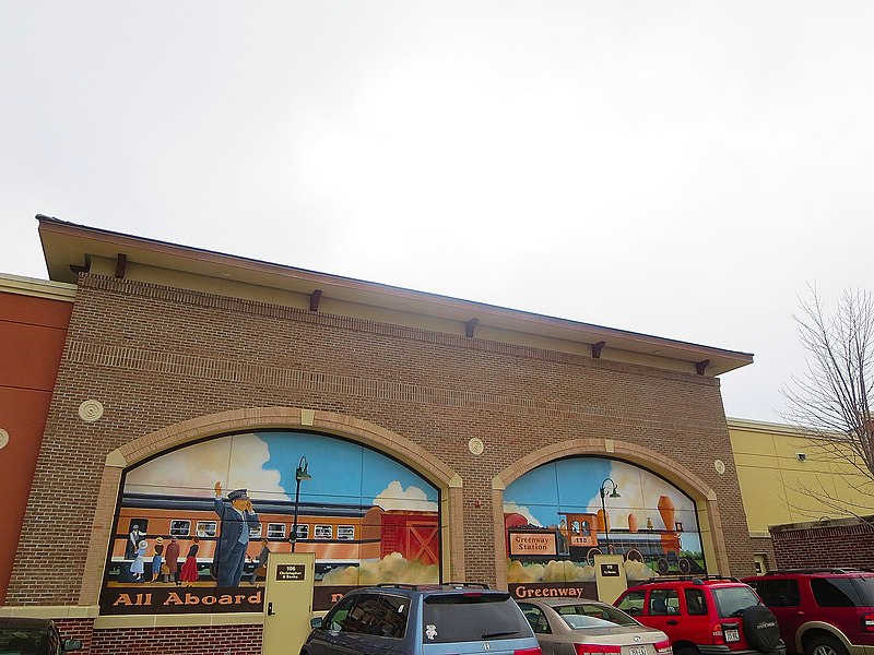 File:Greenway Station Mural - panoramio.jpg