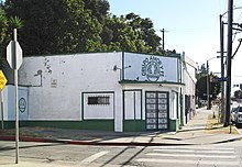Building for Spanish-speaking AA group in Westlake neighborhood, Los Angeles Grupo Amor y Fe Alcoholics Anonymous Los Angeles.jpg