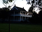 Guichon Residence og Barn