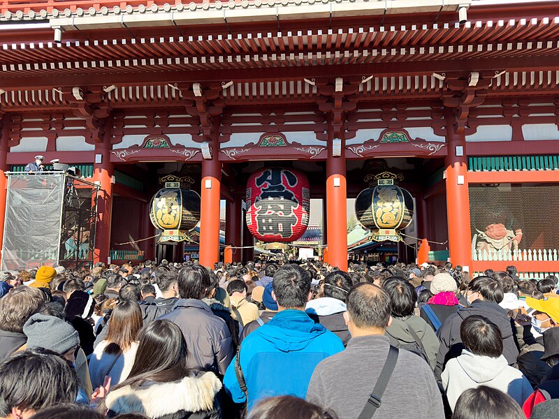 File:Hatsumode at Sensoji (53080538047).jpg