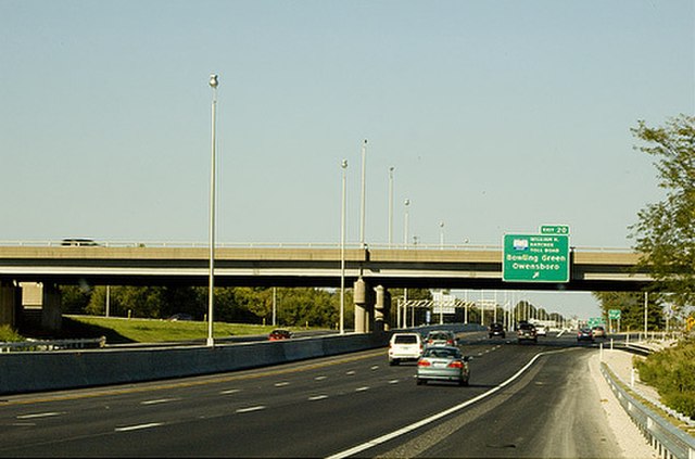 I-65 northbound at the former William H. Natcher Parkway (now I-165) in Bowling Green, Kentucky, 2007