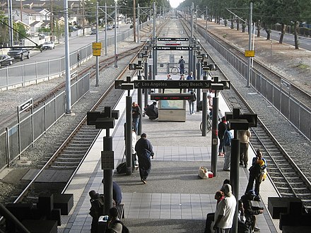A Line platform as seen from mezzanine prior to renovation