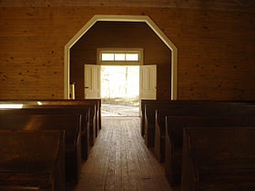 Blick von der Missionary Baptist Church nach draußen