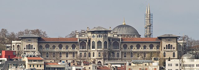 Istanbul High School (Istanbul Erkek Lisesi in Turkish) was founded in 1886.
