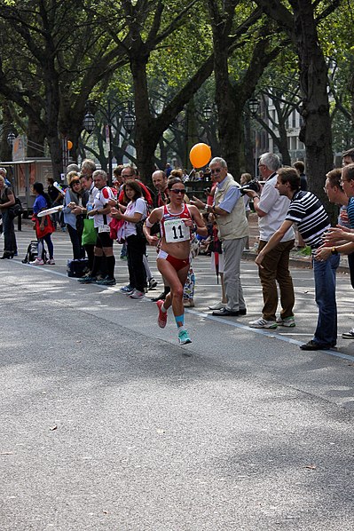 File:Kö-Lauf Düsseldorf 2014-09-07 0430 (15289250012).jpg