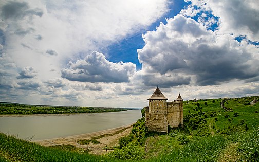 Khotyn Fortress, Khotyn