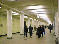 Зал станции. 26 февраля 2000 года.