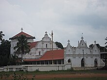 Kuruppampady Marth Mariam Suriyanipally Kuruppampady Syrian Jacobite's Church - kurruppNptti yaakkoobaay surriyaani plllli.JPG