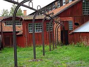 Ramnäs: Historia, Sevärdheter, Utbildning