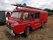 Land Rover Series IIA Forward Control, en véhicule de pompiers.